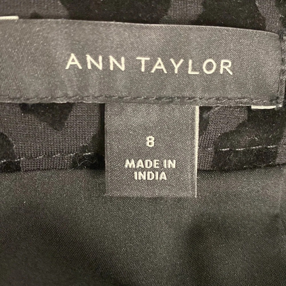 Ann Taylor Black Leopard Animal Print Preppy Back Slit Mobwife Pencil Skirt Sz 8 - Picture 5 of 6